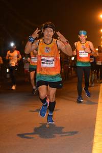 BIB: 46850
                            <button type="button" onclick="openModal(9886423)" class="btn btn-primary btn-sm float-right btn-popup" data-toggle="modal" data-target=".modal-high-quality">
                        <i class="fas fa-shopping-cart"></i> Add to Cart
                    </button>
                                            <button type="button" onclick="isThisMe(9886423, true)" class="btn btn-success btn-sm float-right btn-popup btn-isme hidden" data-toggle="tooltip" data-placement="bottom" title="นี่คือรูปของคุณใช่ไหม คลิกที่นี่เพื่อเอาเข้าอัลบั้ม">
                        <i class="fas fa-plus"></i> Add to album
                    </button>
                    <button type="button" onclick="isThisMe(9886423, false)" class="btn btn-warning btn-sm float-right btn-popup btn-isnotme hidden">
                        <i class="fas fa-ban"></i> Remove from album
                    </button>